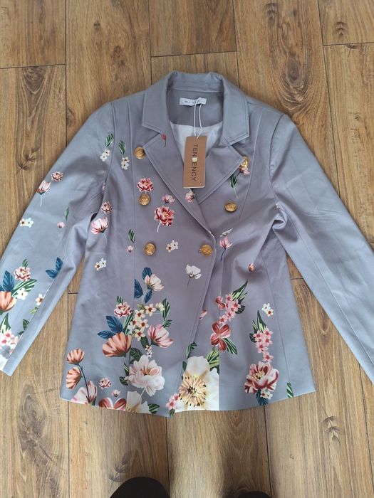Marynarka żakiet nowy w szary  kwiaty Tendence 36 S