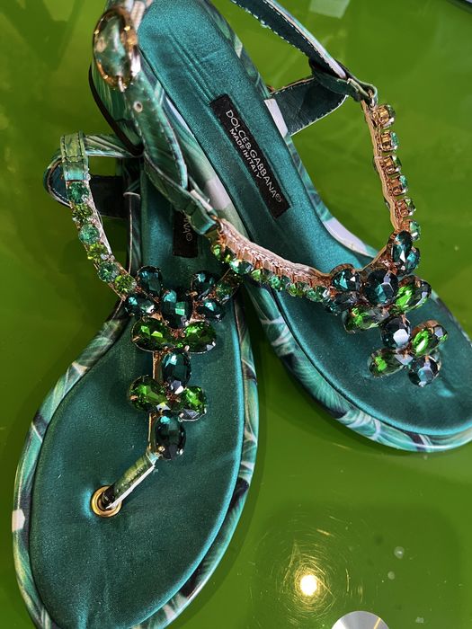 Босоніжки почти нові