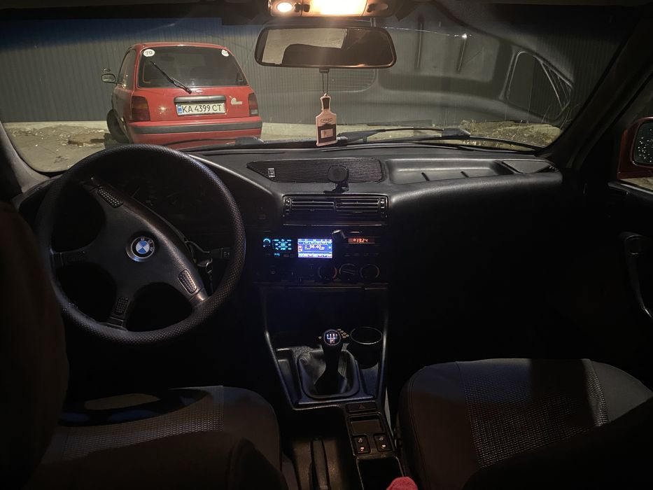 BMW E34 525i m50b25