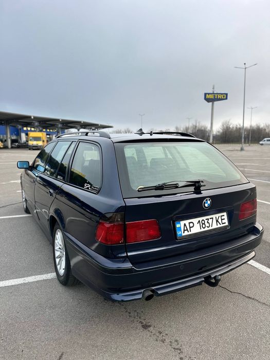 Продам BMW E39 автомат
