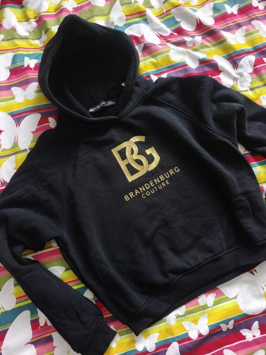 Bluza Brandenburg couture M 38 
Czarna, nadruk haftowany złoty