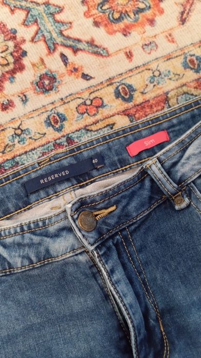 Spodnie dżinsowe dżinsy slim Reserved r. 40