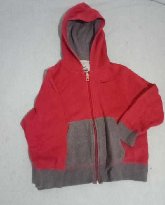 Casaco Nike 6-8 anos menino