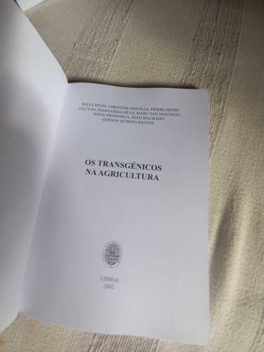 livros Os transgênicos na agricultura vários autores