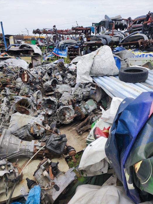 Skrzynia biegów opel Insignia Astra omega kadet Vectra Zafira Calibra