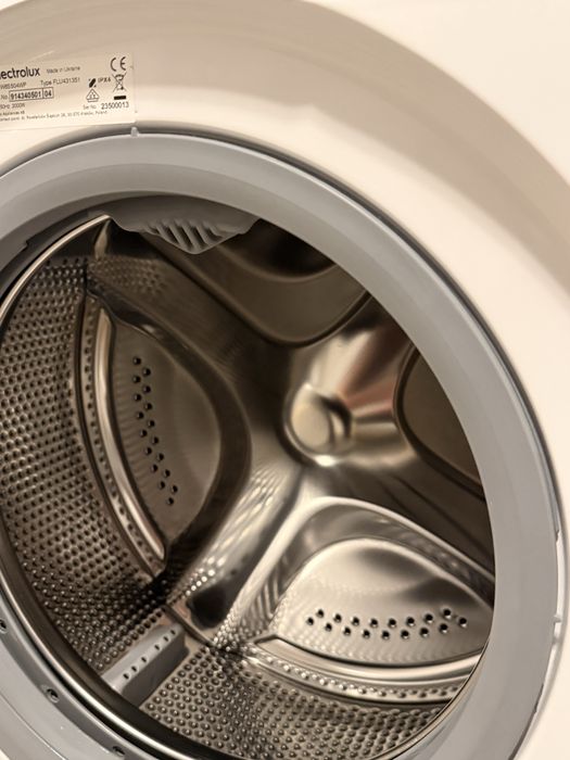 Pralka Electrolux PerfectCare 600 4 kg Super Slim