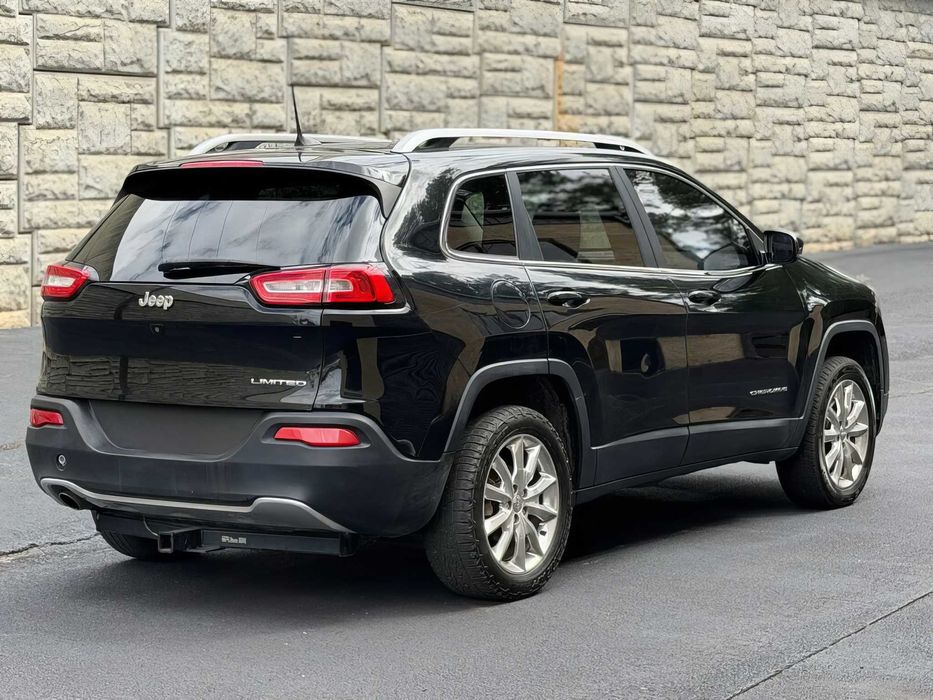 Jeep Cherokee Limited      2017