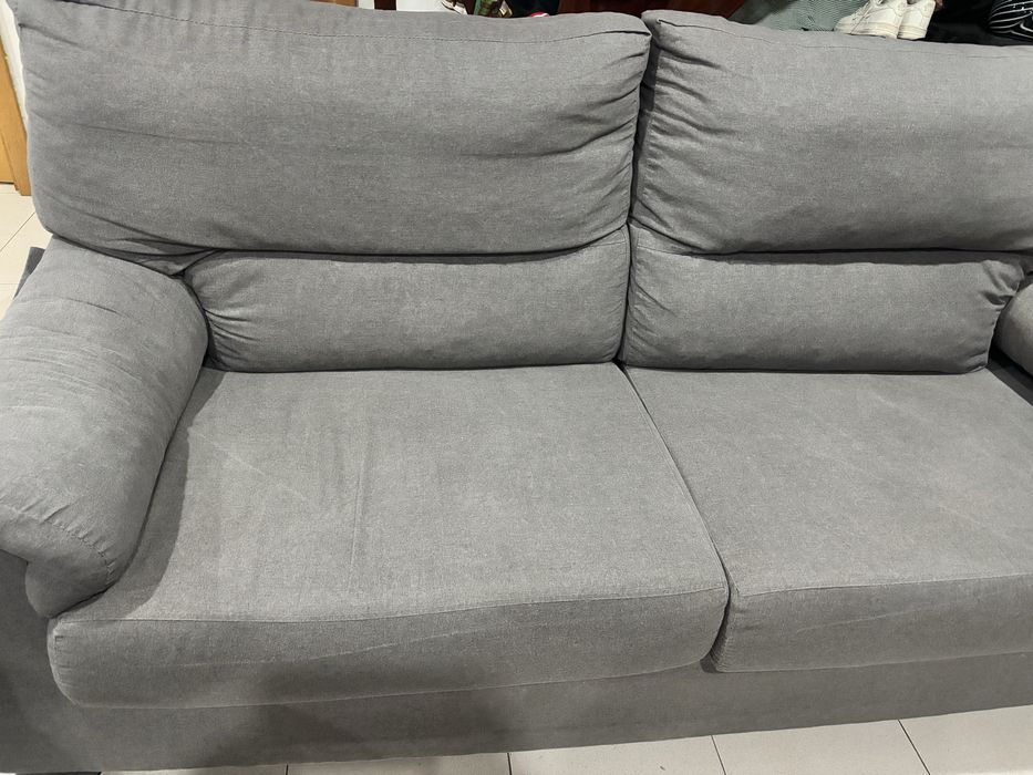 Sofa cinzento 3 lugares