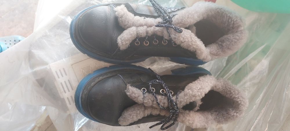 Черевики утеплені  ботинки демосизонні.красовки