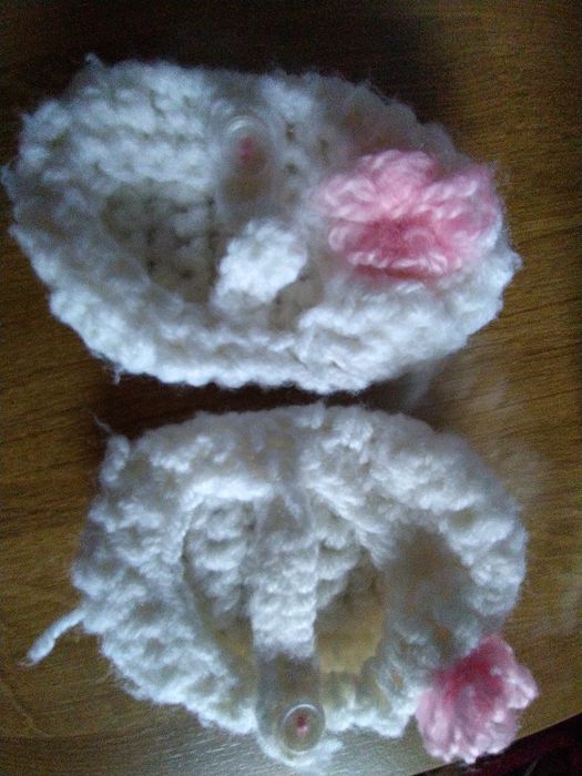 Roczek cudne buciki wełniane