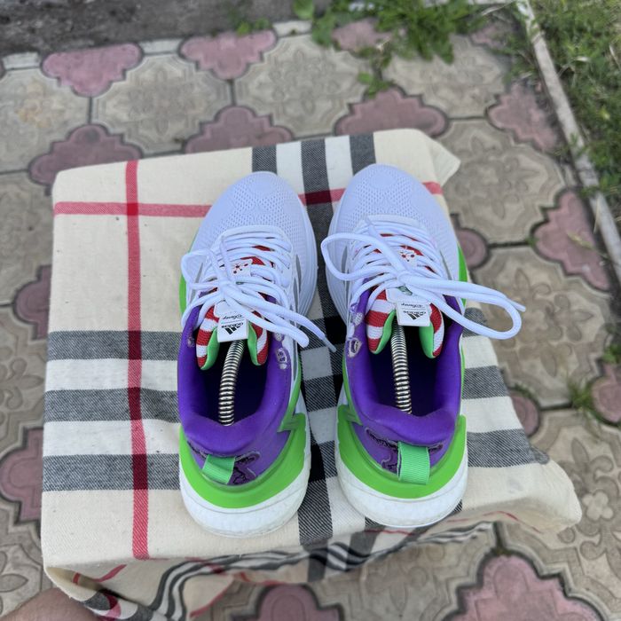 Кроссовки Adidas Response Super Buzz White, 38,5 размер, Оригинал, Кросівки