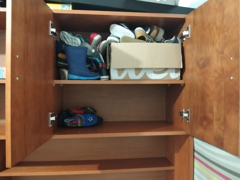 Cama com estúdio + roupeiro