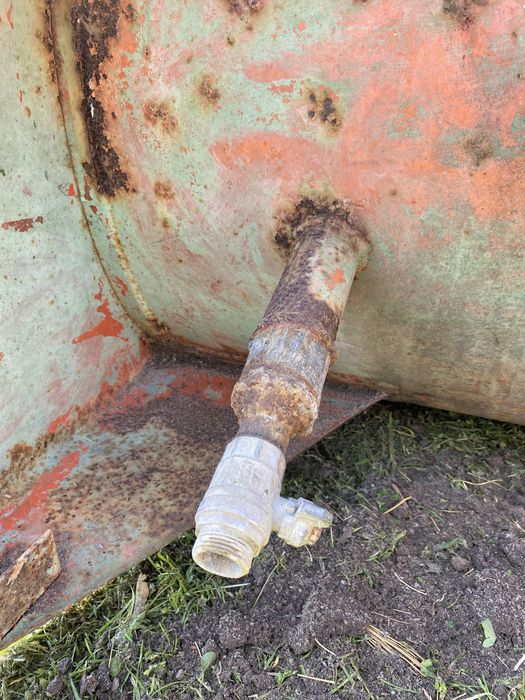 Бочка стальная емкость для воды 800 л с опорами: 3 950 грн. - Сад ...