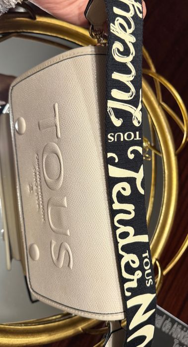 Mala bege grande tous