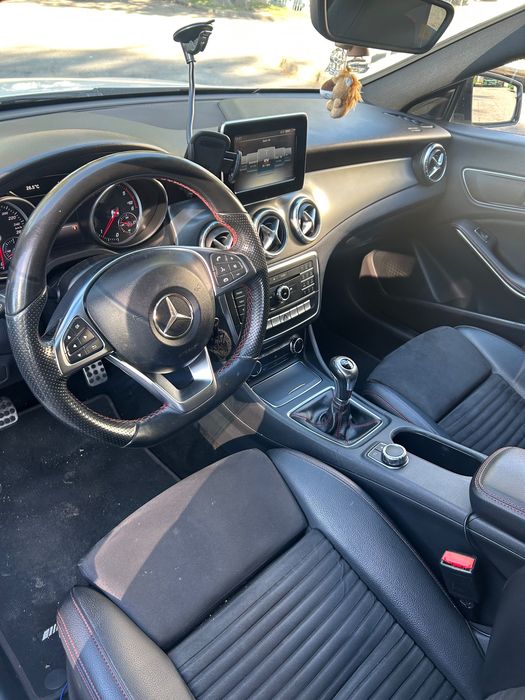 Mercedes CLÃ 180d