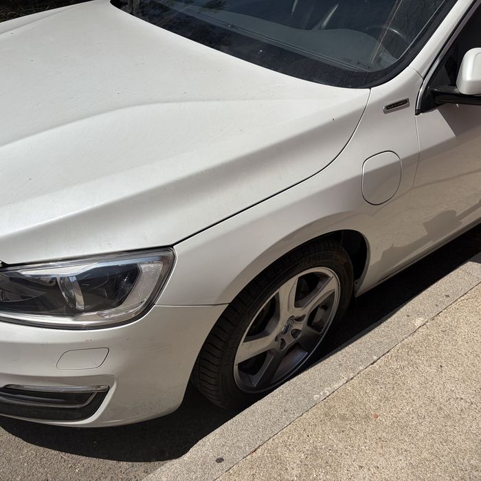 Capo/ parachoque/ optica/ air bag  volvo v60 hibrida plugin