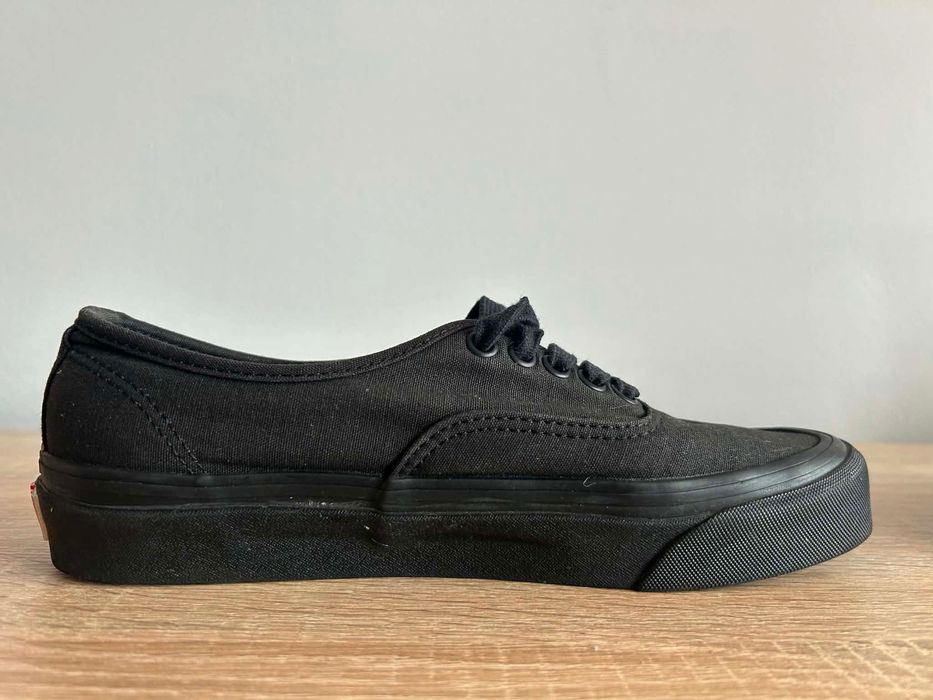 Czarne trampki VANS