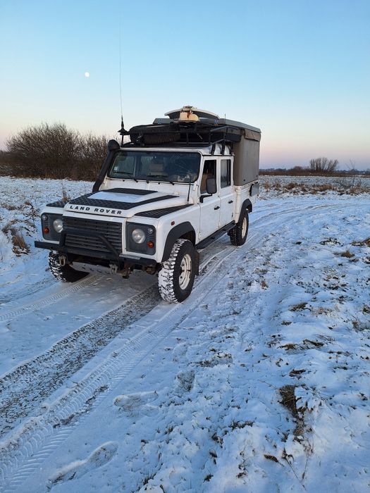 Land rover defender camper