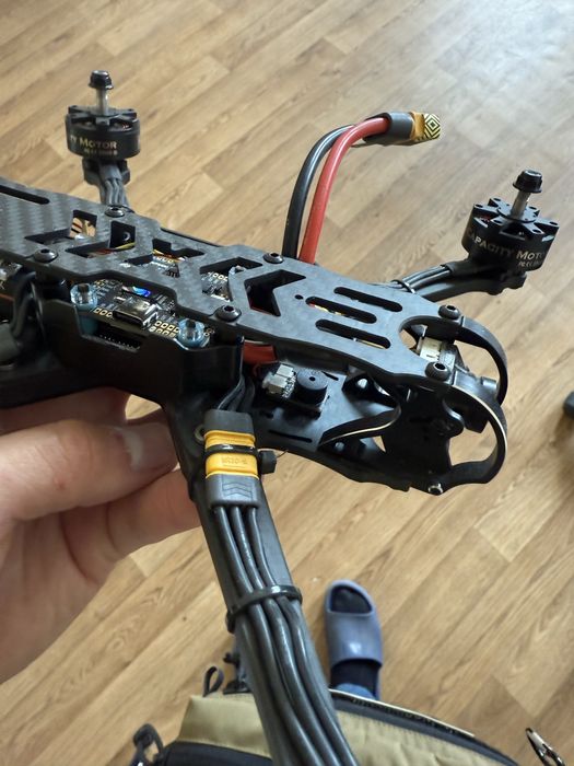 Дрон Diatone Mamba f7