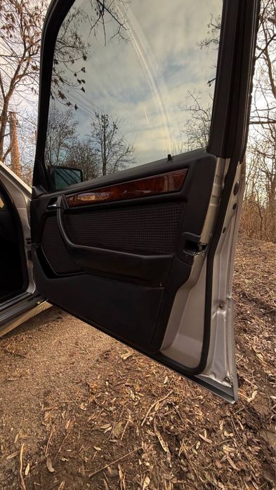 Продам MERCEDES 124