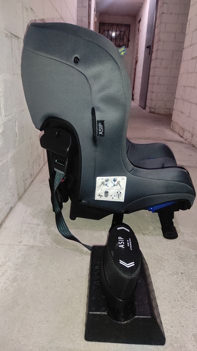 Fotelik samochodowy Axkid Minikid 2.