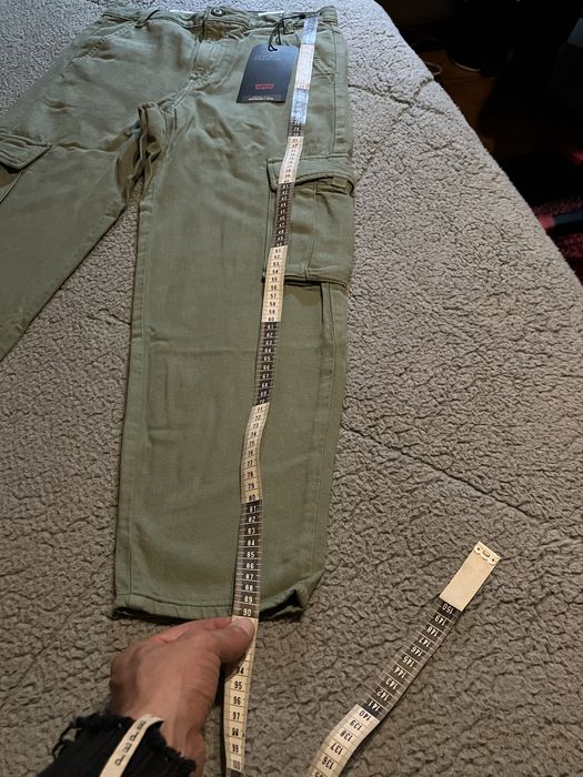 Calcas cargo Levi’s w25x26