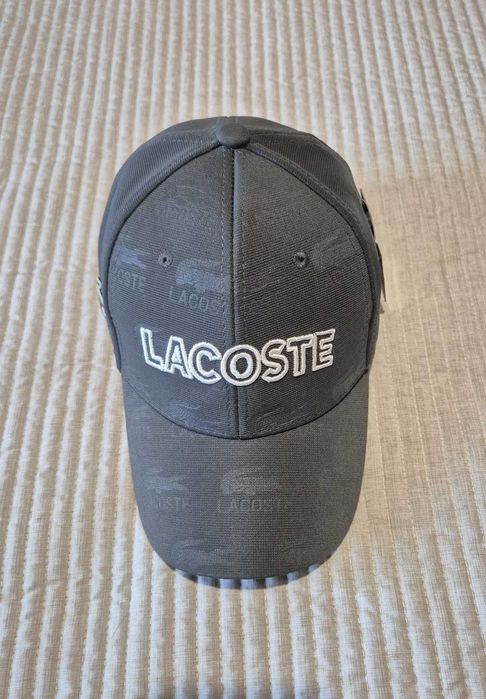 Boné Lacoste - cinza - novo