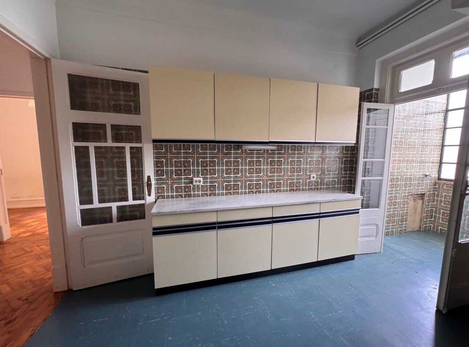 Cozinha completa GRATUITA – desmontagem e remoção por conta de quem levar