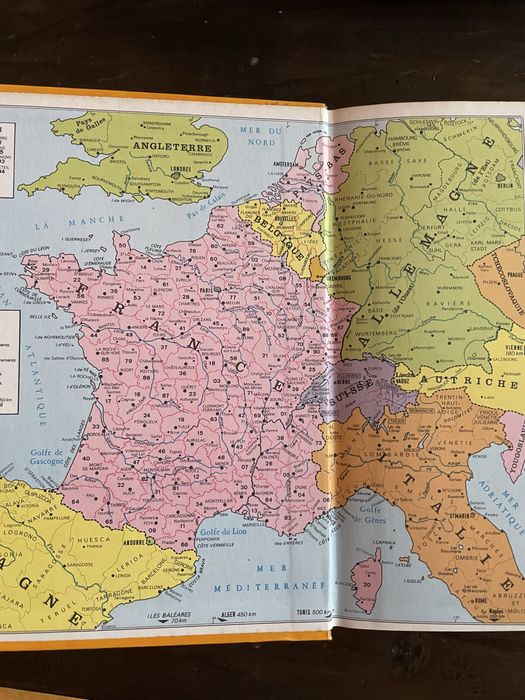 Livro quid 1976 francês
