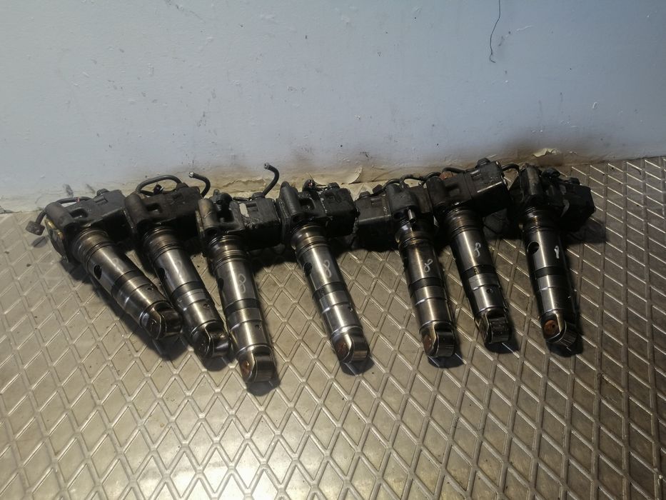 Pompowtryskiwacze Mercedes atego