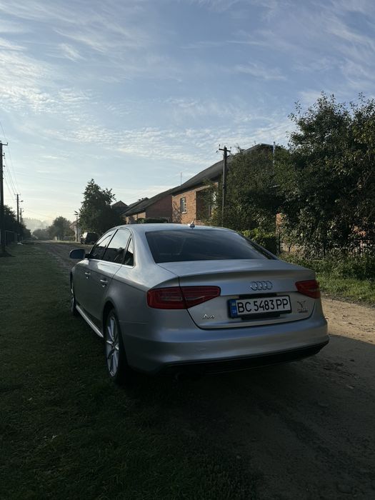 Audi A4 2014 S line Quattro