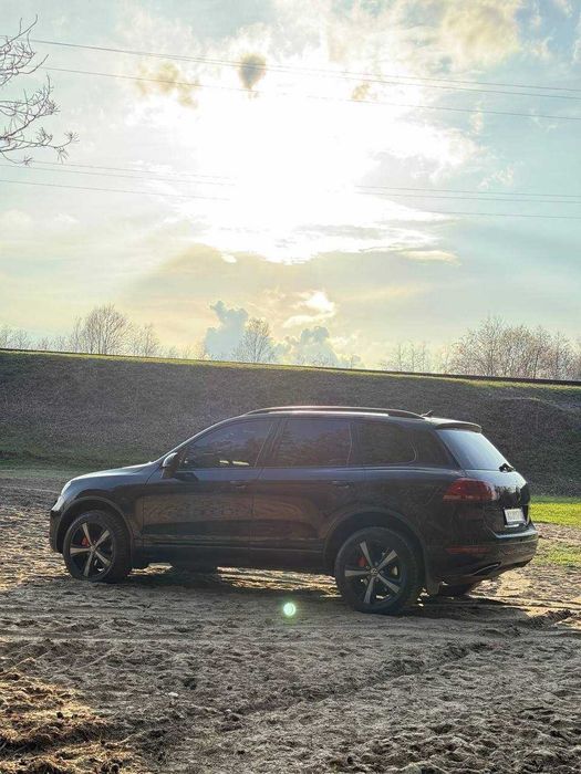Продам Volkswagen Touareg 2013
