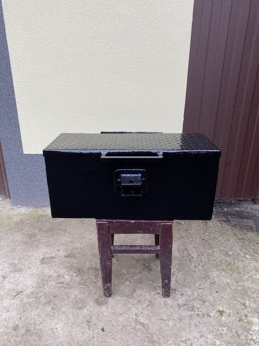 Противага-ящик для інструментів, балансир, противовес ЮМЗ