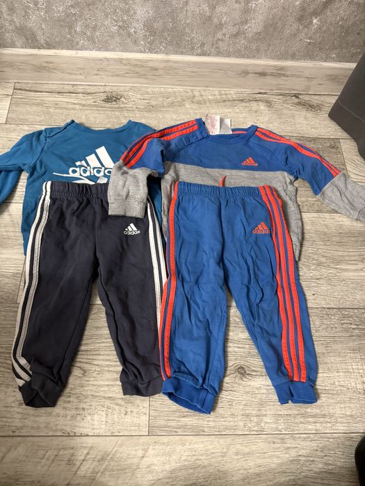 Оригінальний костюм adidas