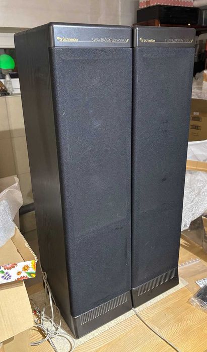 Kolumny głośnikowe Schneider 3 WAY BASSREFLEX SYSTEM 8030.1 LS