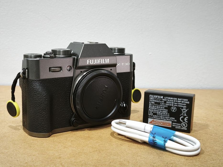 Máquina Fujifilm e acessórios