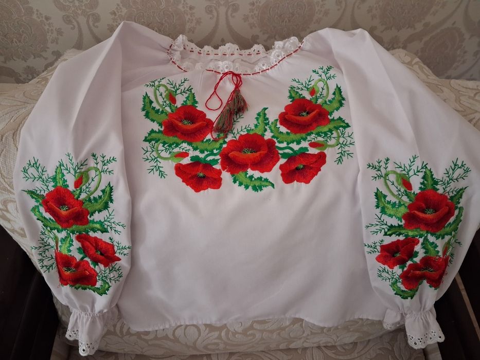 Вишиванка для дівчинки