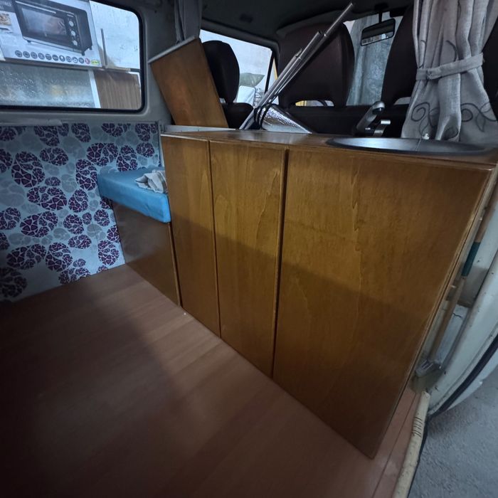 Vende-se Volkswagen Transporter T3 –  Clássica & Versátil!