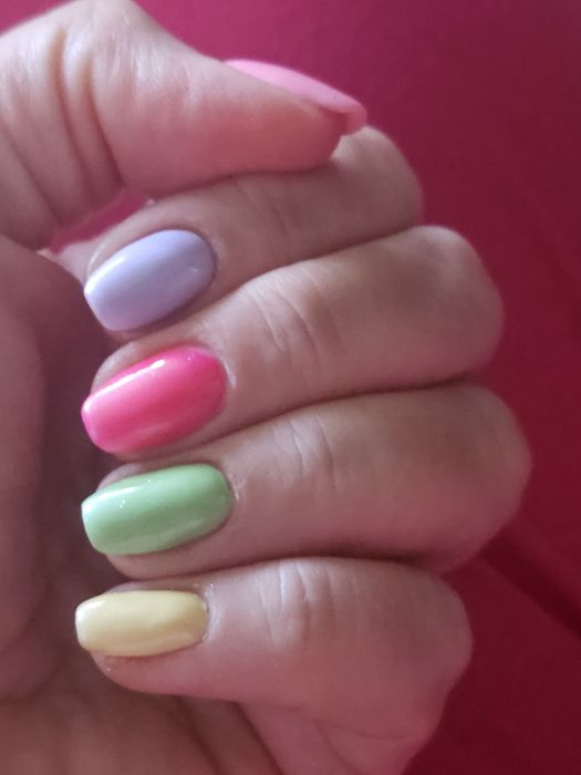 Oferuję wykonanie manicure pedicure