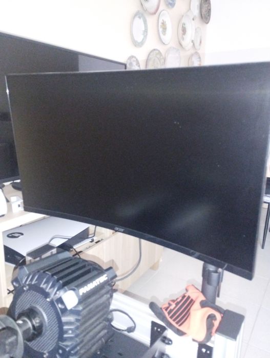 Monitor gaming curvo Acer ED27OU de 27'