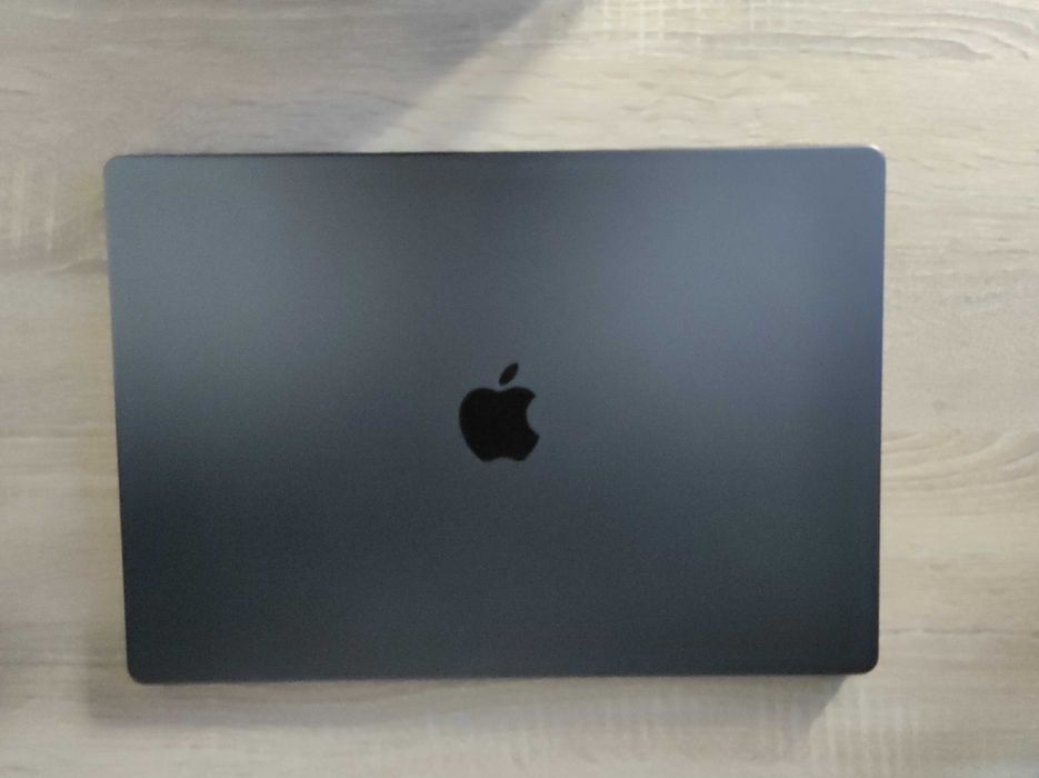 MacBook Pro M4 MAX 36GB RAM 16' 1TB
