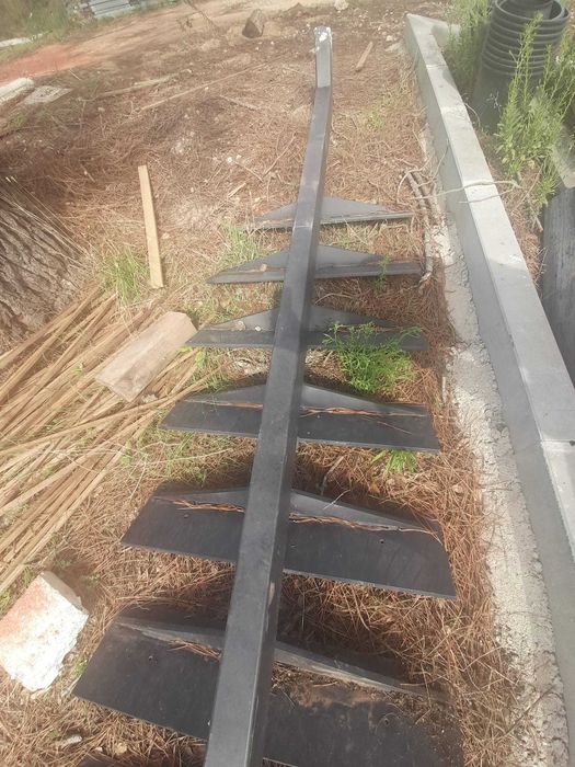 Estrutura de escada em aço - qualidade de construção