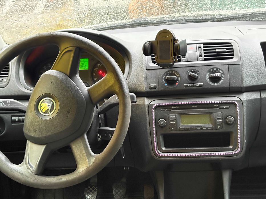 Skoda Fabia uszkodzony przód