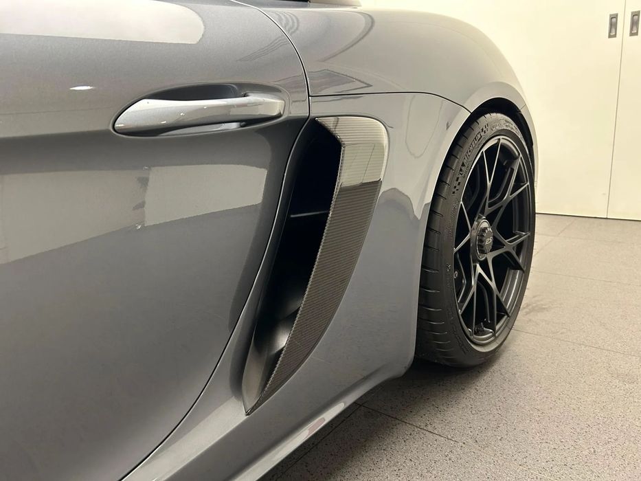 Porsche 718 Spyder