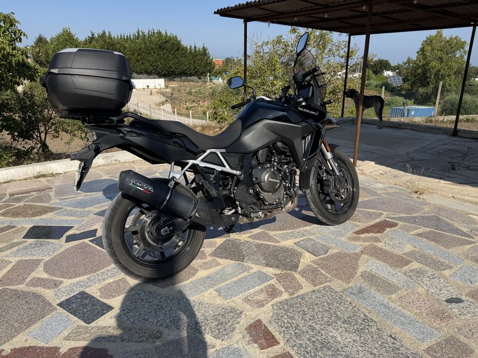 Suzuki Vstrom 800 RE