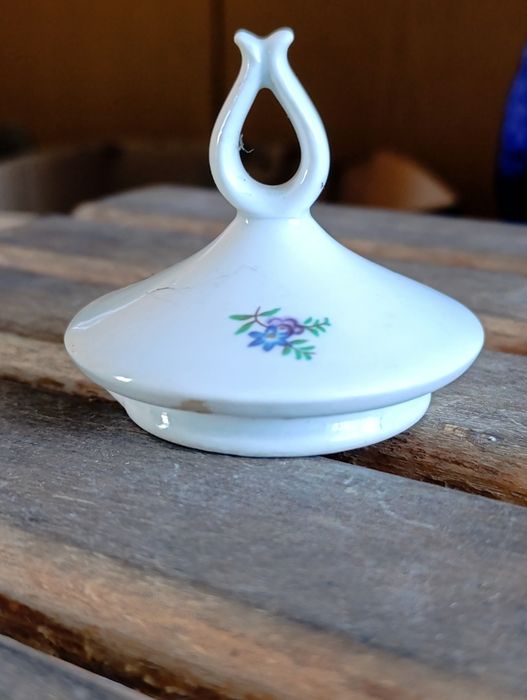 Pokrywka przykrywka porcelana prl