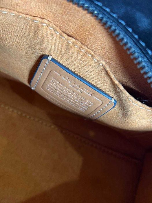 Сумка Coach Andrea Carryall