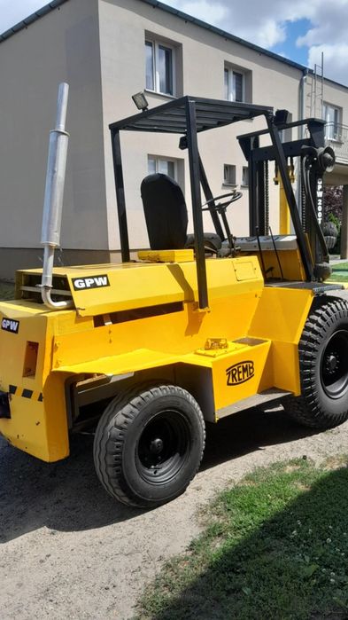 Wózek widłowy GPW 200T
