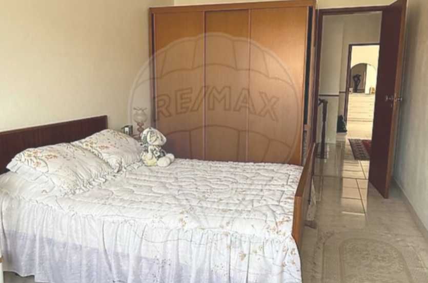 Quartos Mobilados para Arrendamento Mensal – Conforto, Tranquilidade e Bem-Estar - Vivenda em Fernão Ferro