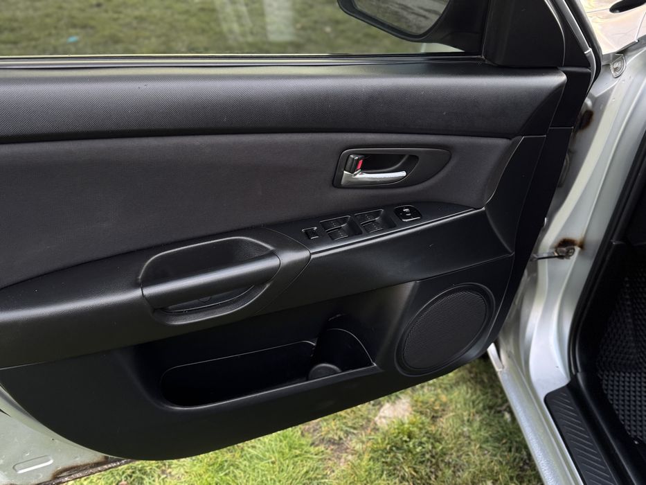 Продам Mazda3 Bk 1.6 газ/бензин